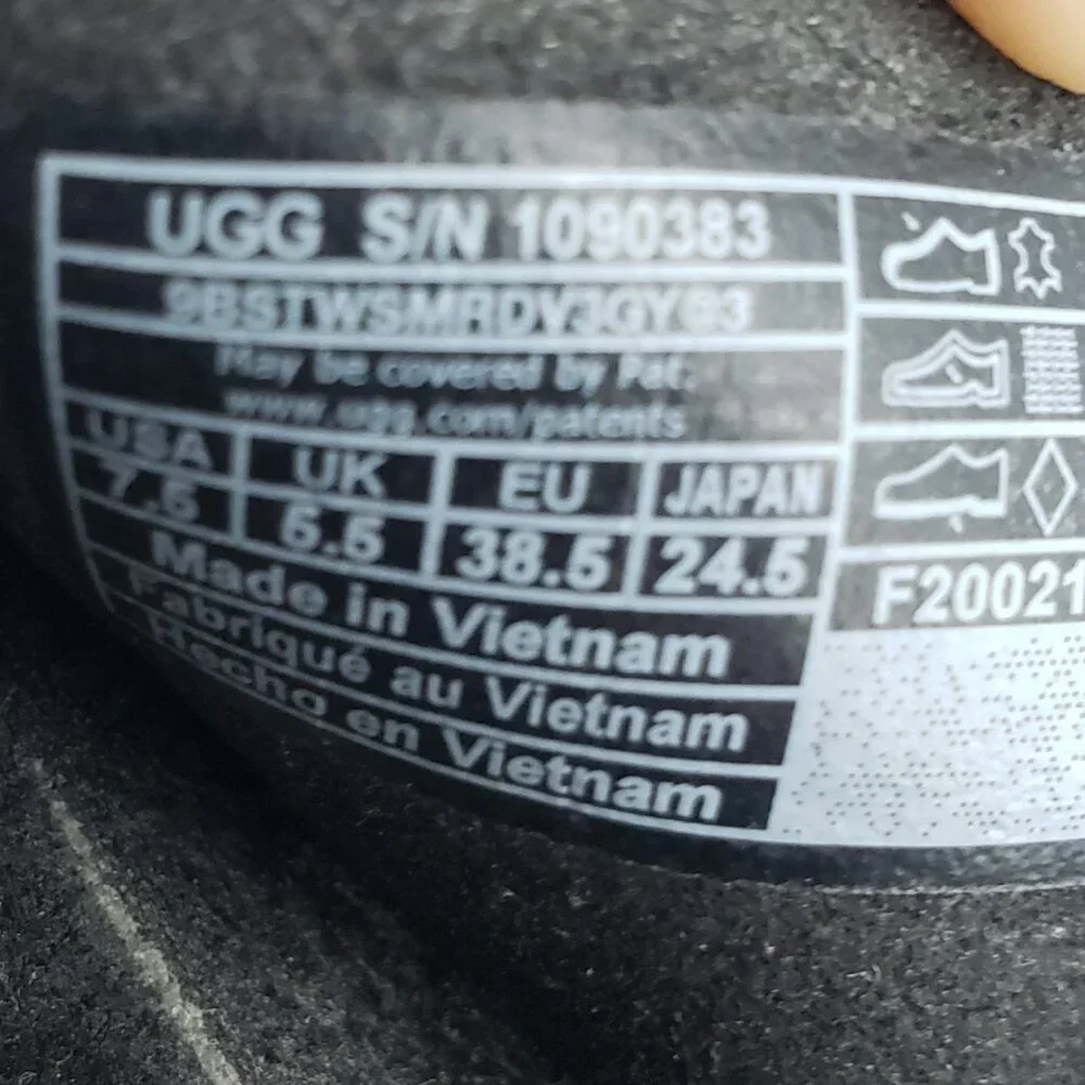 UGG Kari Criss Cross Sandals 7.5 Womens‎ Leather Slip On Black